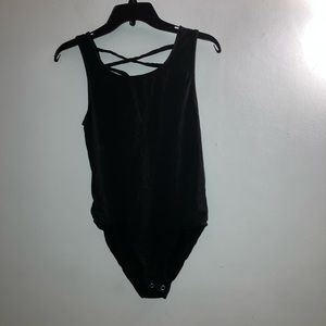 L | Black Onepiece